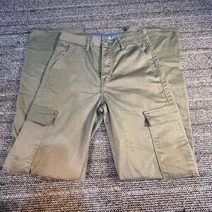 Straight Leg Cargo Pants (LIKE NEW)
